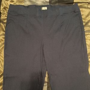 Avenue Pull-on Pants / Slacks
